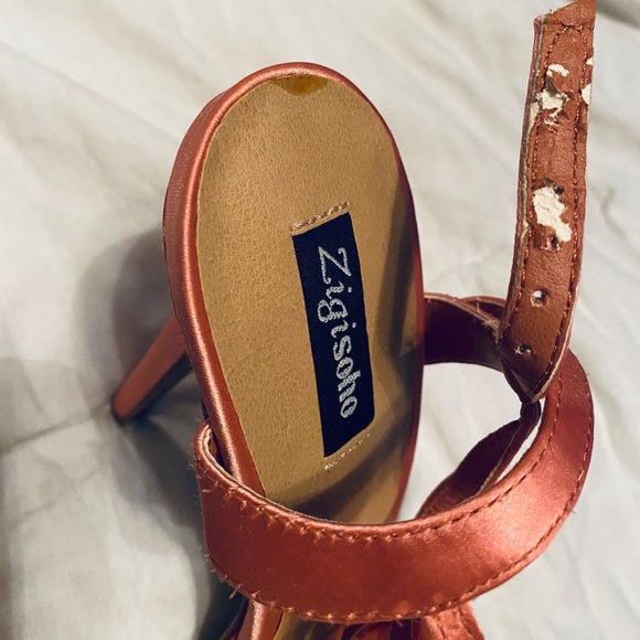 Jeweled Zigisoho Heels - Picture 5 of 6